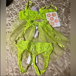 Savage X Fenty Fuji Apple Green Garter and Body Art Only